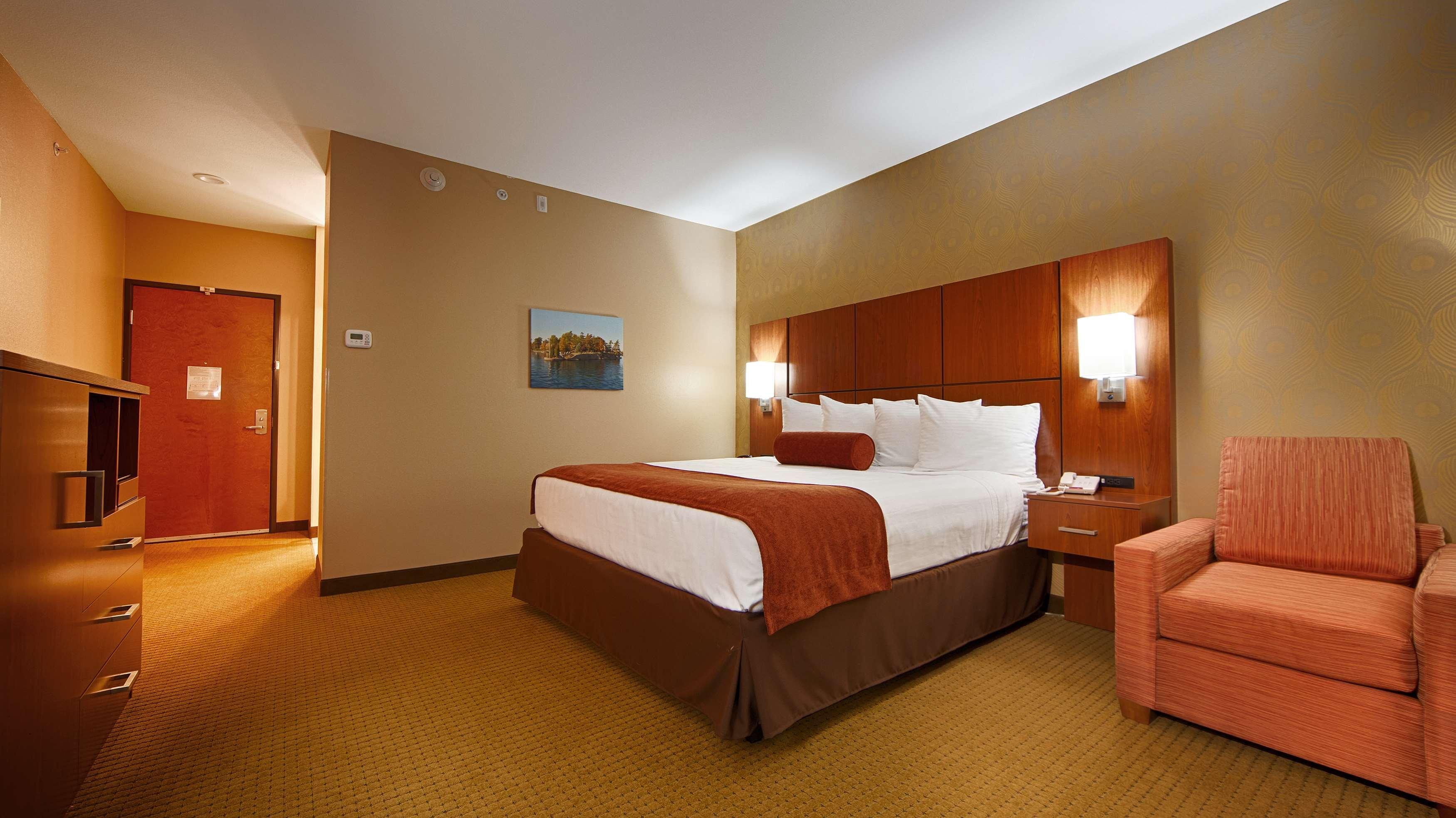 Best Western Plus Finger Lakes Inn & Suites Cortland Kültér fotó