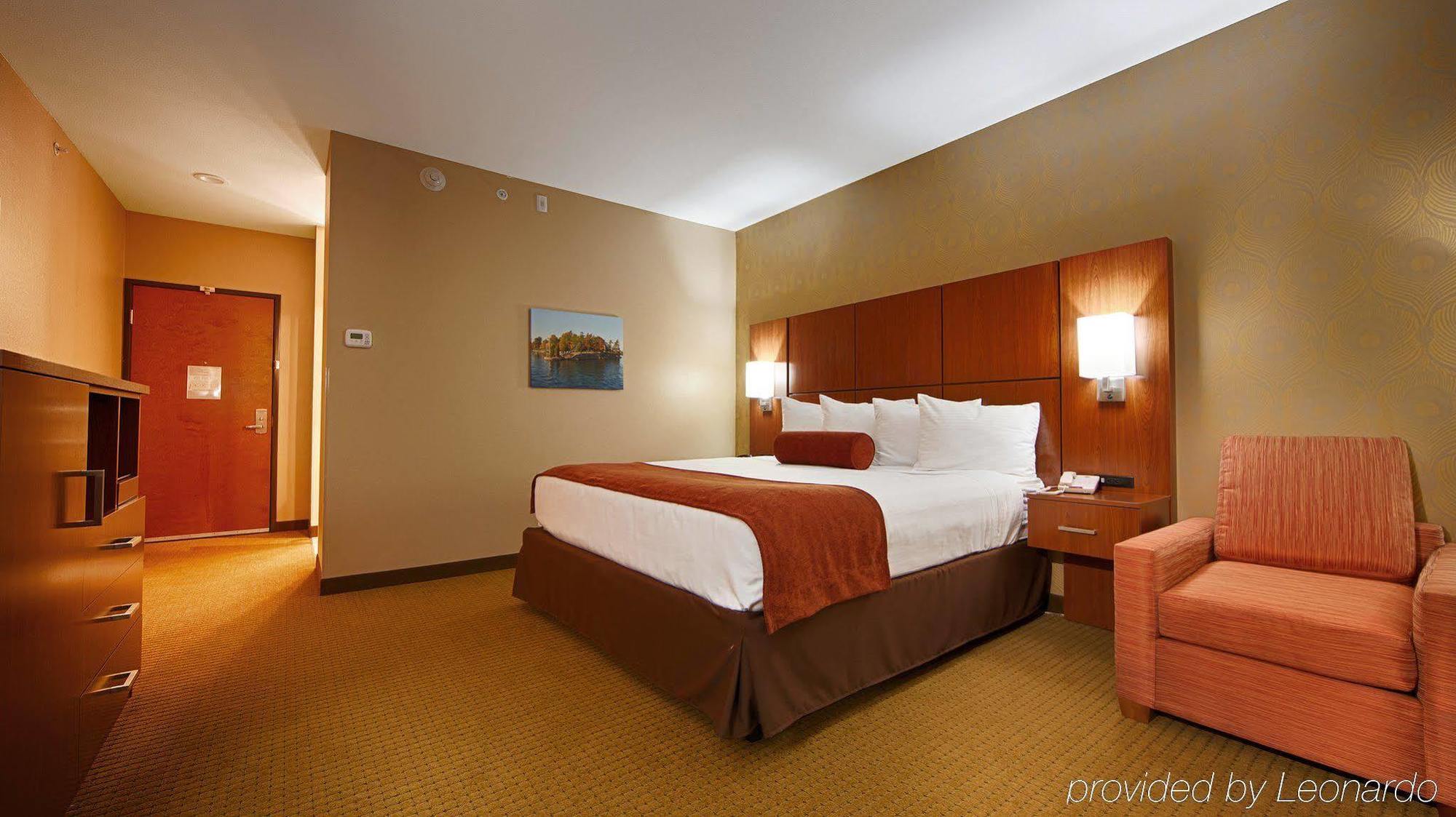 Best Western Plus Finger Lakes Inn & Suites Cortland Kültér fotó